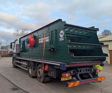 Hewitt Robins Replaces Triple Deck Screen for Sand & Gravel Operation