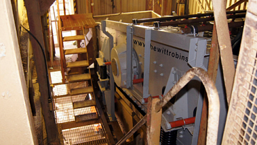 Hewitt Robins design, manufacture and install a Screen in just 4 weeks!