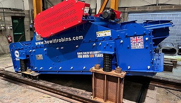 Successful Install of a Double-Deck Asphalt Screen