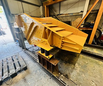 Hewitt Robins Supplies Four Vibrating Screens to the Glass Recycling Industry