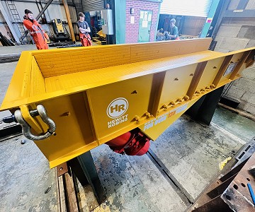 Hewitt Robins Supplies Four Vibrating Screens to the Glass Recycling Industry