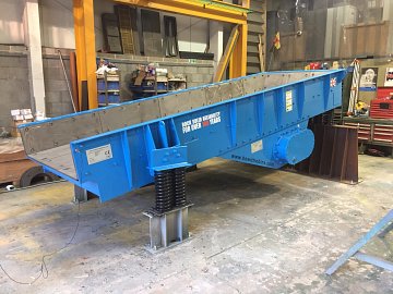 Hewitt Robins Vibrating Feeder