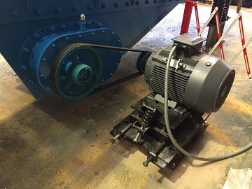 Vibrating Feeder 