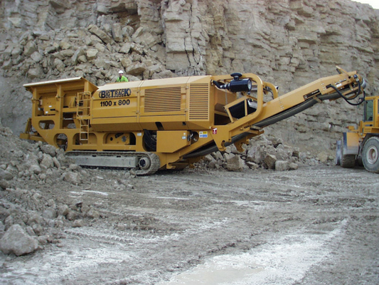 Mobile Jaw Crusher by Hewitt Robins International